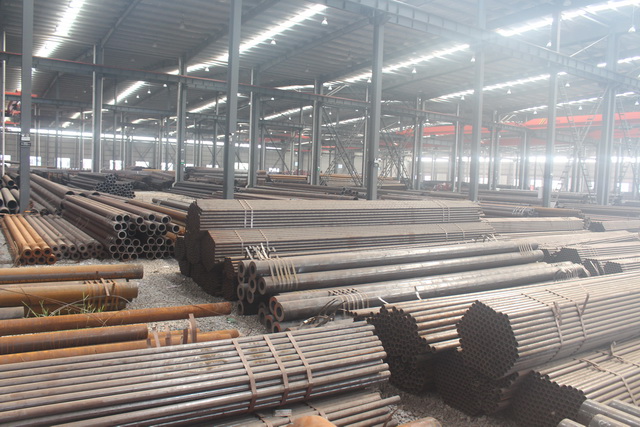 35CrMo無縫鋼管廠家現貨直銷 35CrMo無縫鋼管廠家現貨直銷